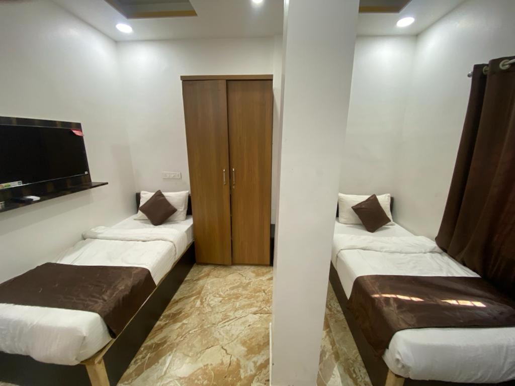 The Browns Hotel Nagpur Ngoại thất bức ảnh