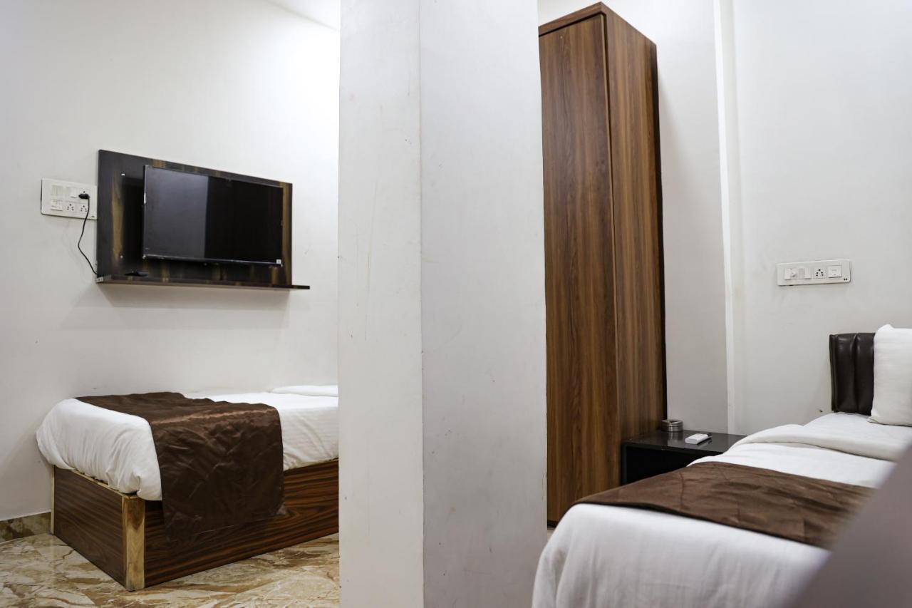 The Browns Hotel Nagpur Ngoại thất bức ảnh